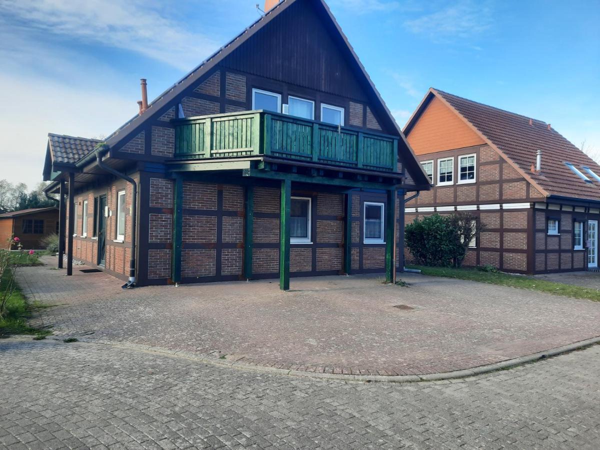 Ferienhaus Sasse Ferienwohnungen Mit Garten & Grill Molschow Exterior photo